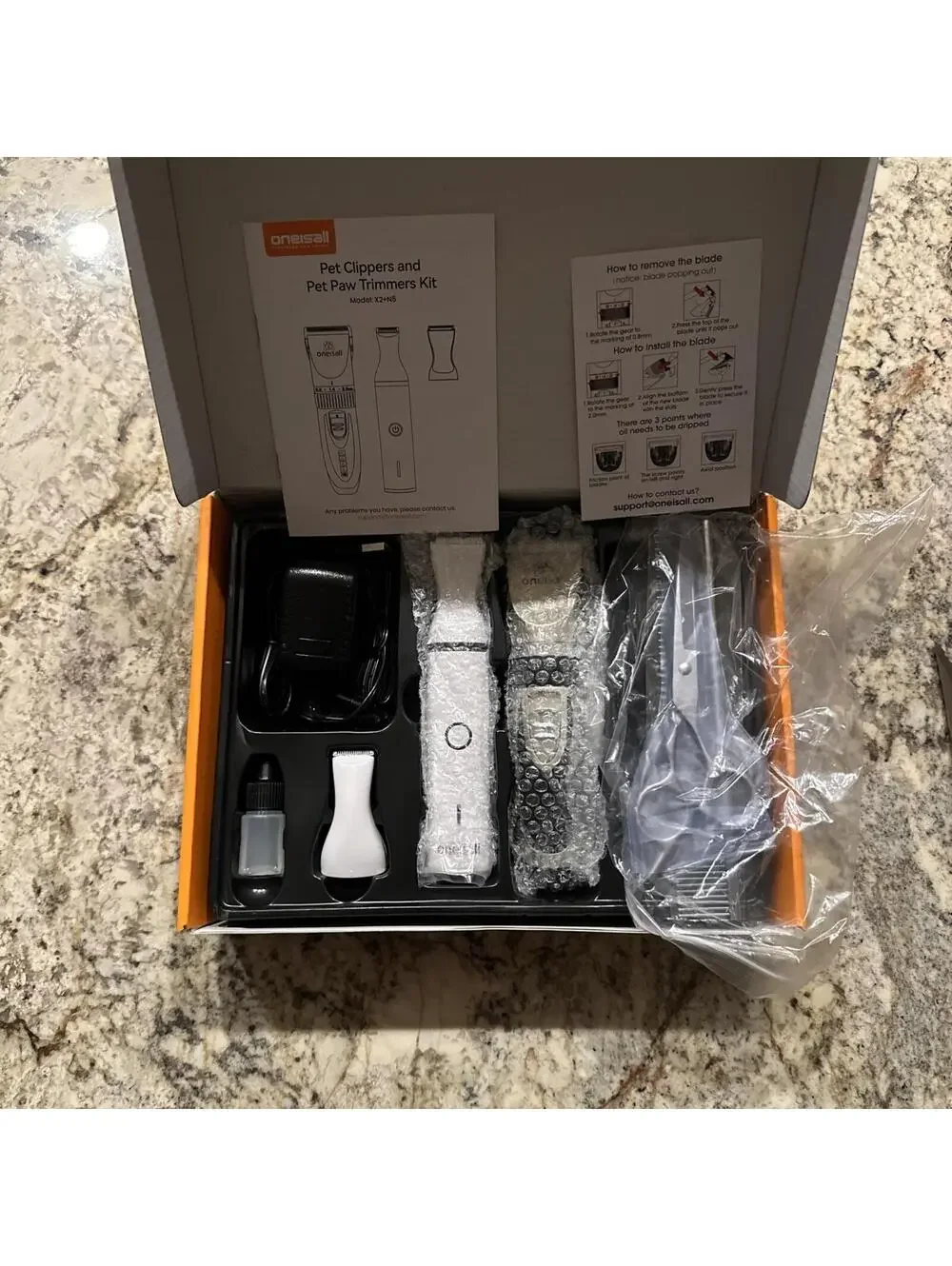 oneisall Pet Fur Clippers and Paw Trimmer - White & Silver NEW + FAST SHIPPING